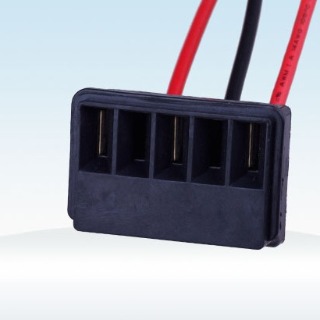 電瓶車電源連接器母座