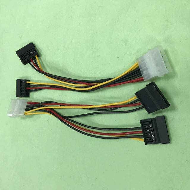 4PIN轉SATA*215CM