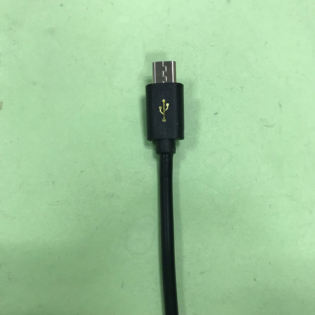 MICRO USB黃點標示方向