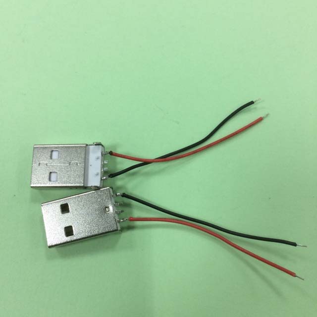 USBA+100728AWG5CM