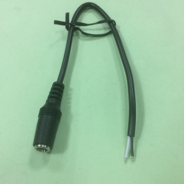 5.5*2.1母272522AWG