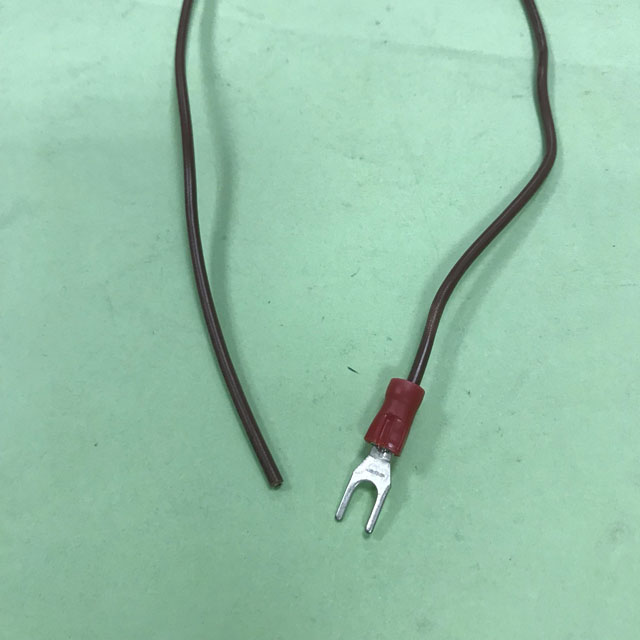 3.7Y端棕18AWG