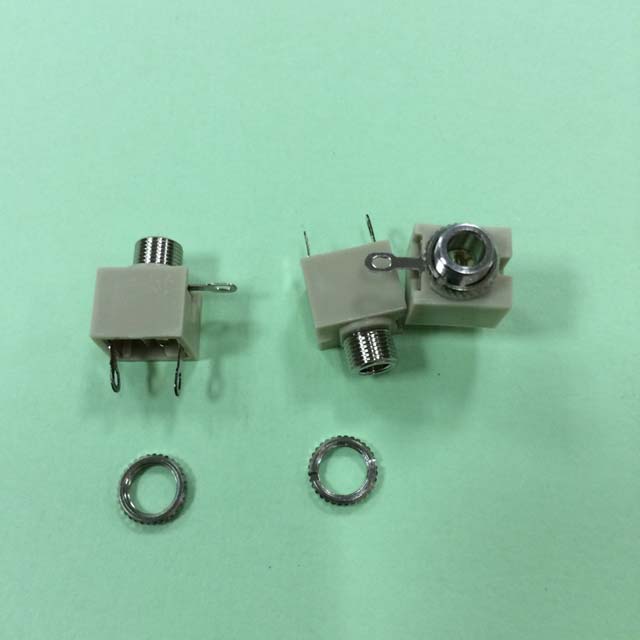φ3.5mmPHONE JACK