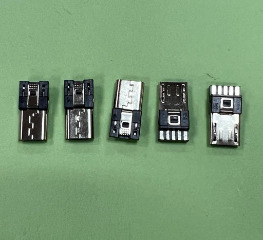MICRO USB